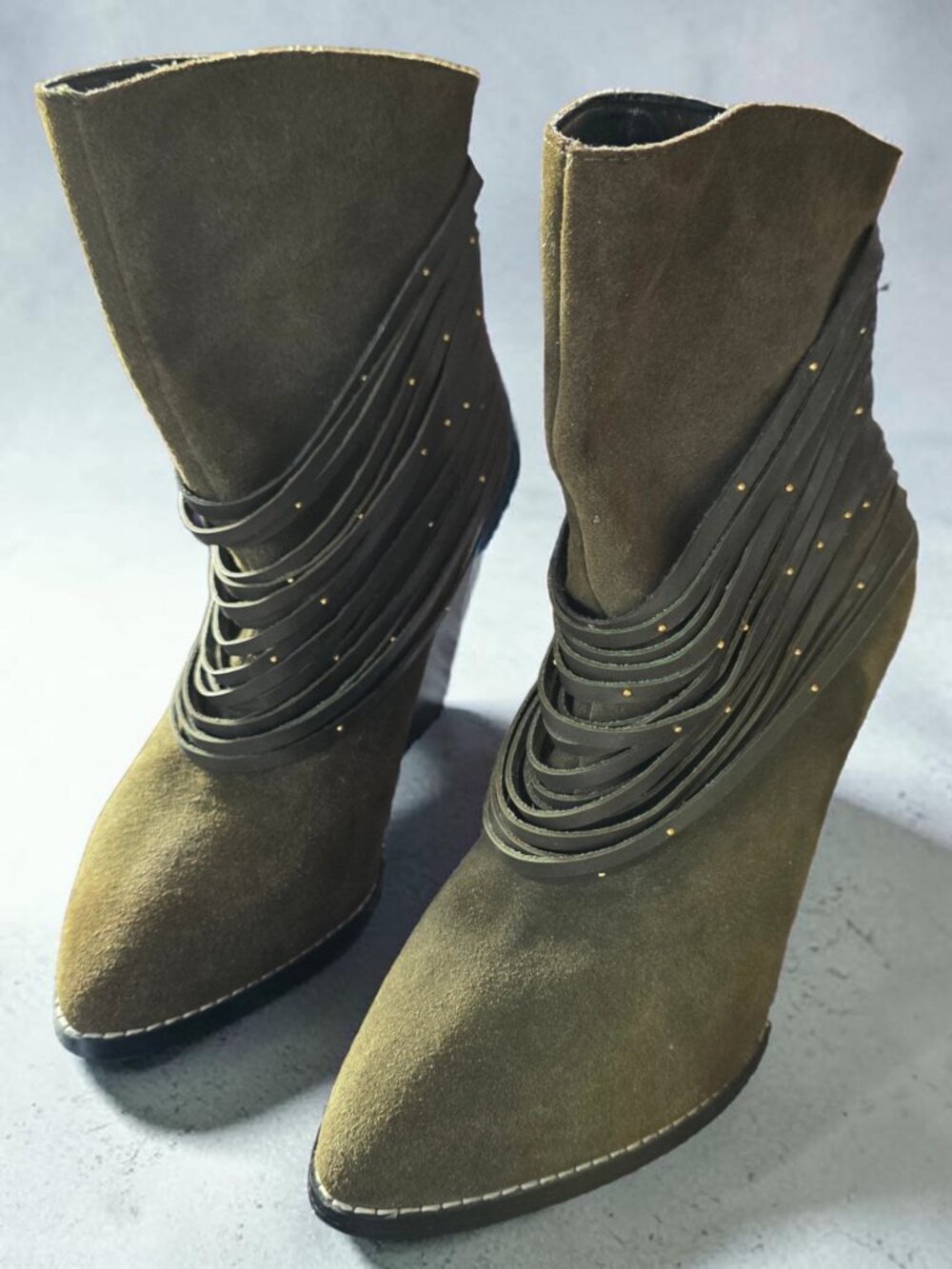 ANTHROPOLOGIE (7.5) KELSIE DAGGER Zena Fringe Suede Stud Cowboy Ankle Boots